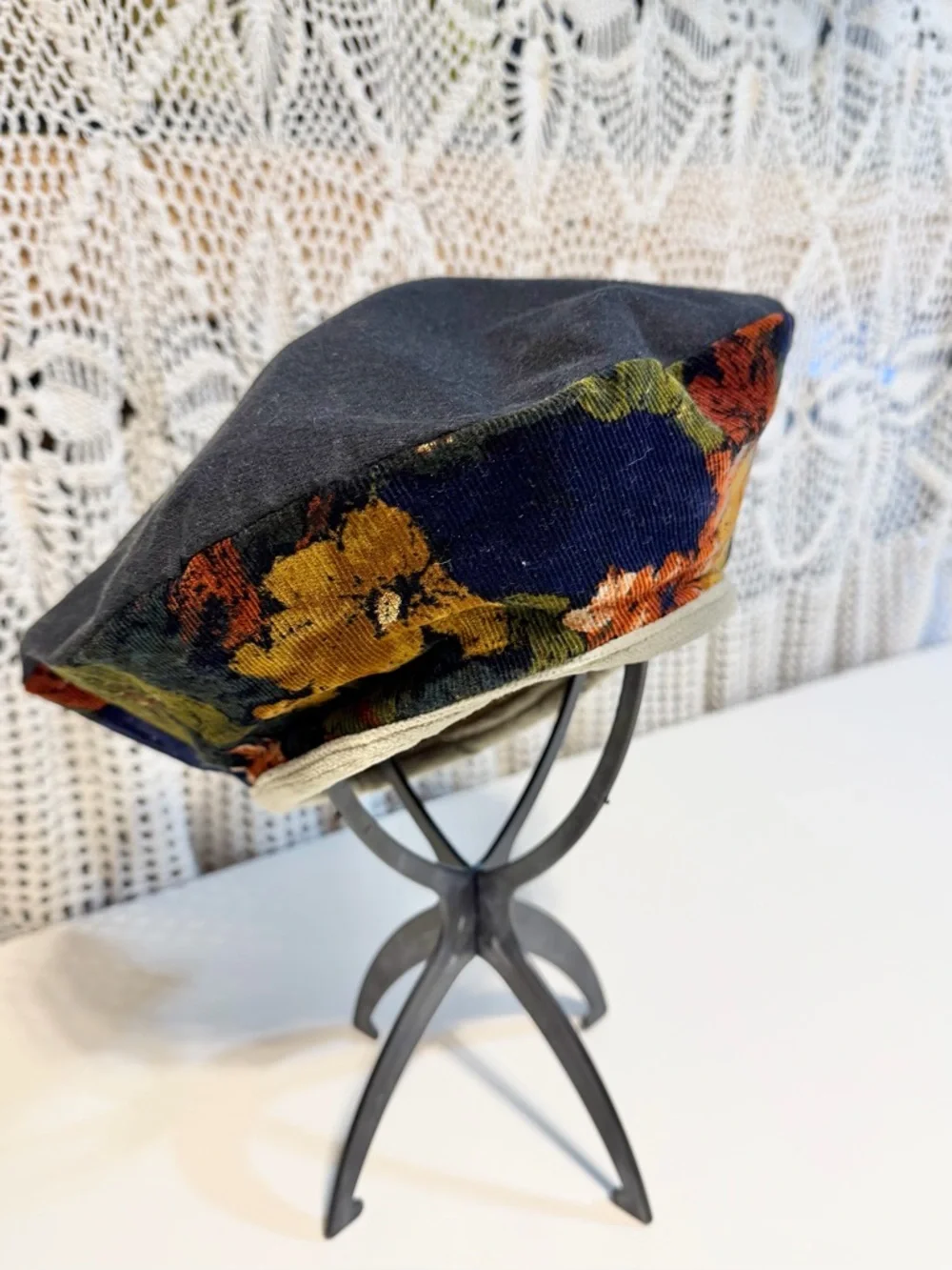 VINTAGE French beret hat moody dark floral corduroy navy blue newsboy cap boho - Picture 6 of 8